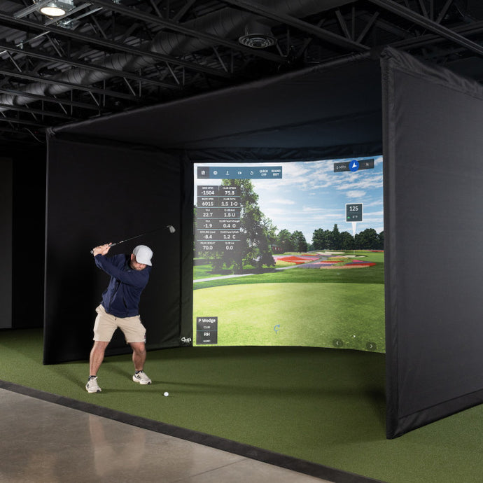 Carl’s Place Curved Golf Enclosure