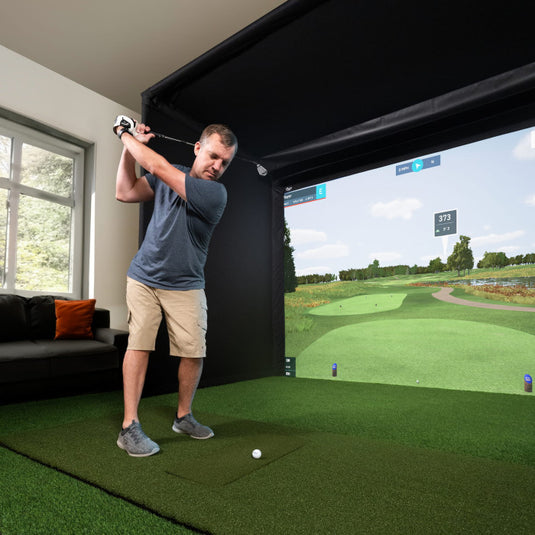 Carl’s Place Pro Golf Enclosure with Impact Screen